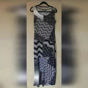 TERRA NOSTRA | Black  and White Maxi Dress, Ptp 18''